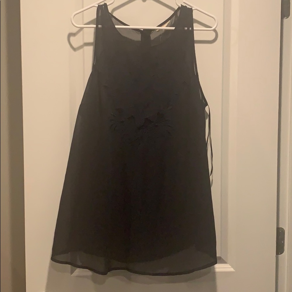 Flowy Sleeveless Navy Embroidered Top 1X